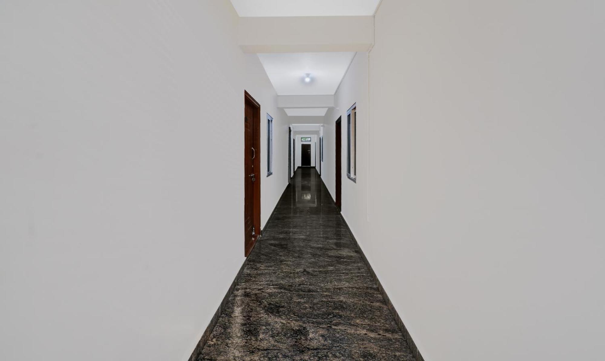 Treebo Sln Heritage Bangalore Exterior foto